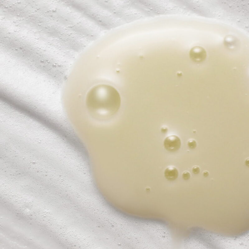 Green Tea & Enzyme Milky Foaming Wash